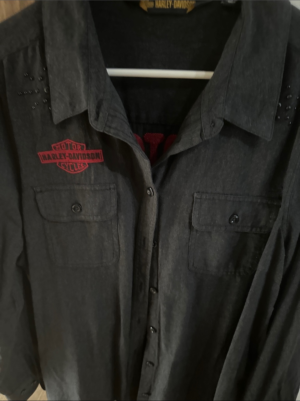 Harley-Davidson Black Shirt with Red Logo Patch